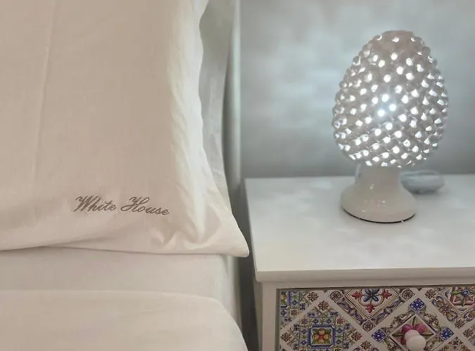 Salentina White House 4*