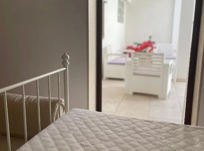 Salentina White House 4*