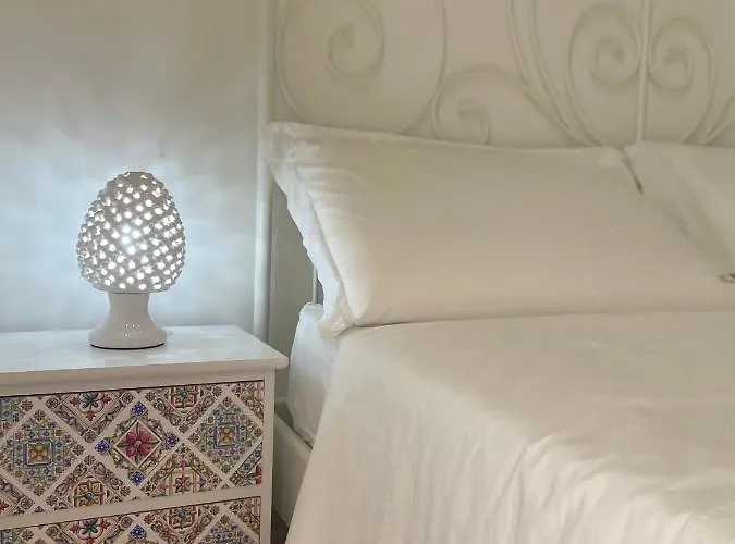 Salentina White House Bed and Breakfast