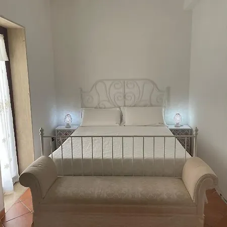 Bed & Breakfast Salentina White House *