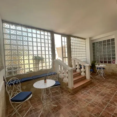 Salentina White House Couette-café