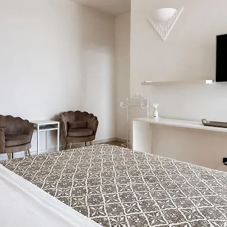 Salentina White House B&B
